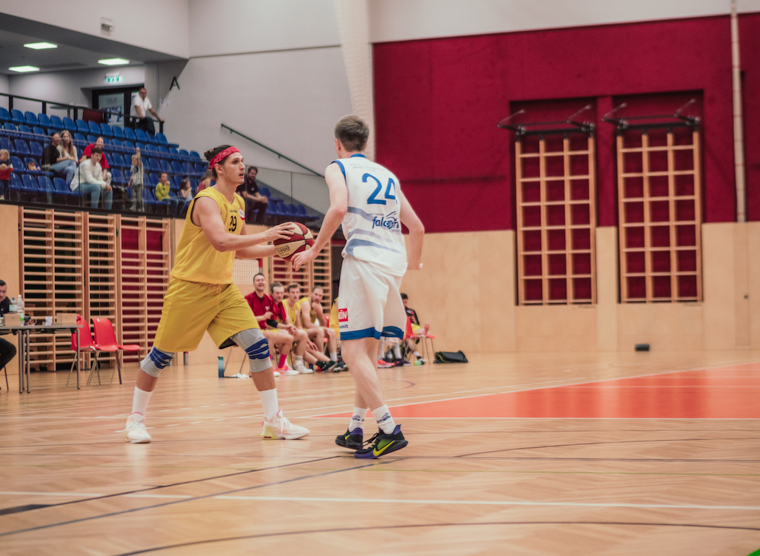 Zäher Saisonstart – Amstetten Falcons vs BBC Tulln Herren LL 73:58