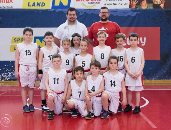 Erstes Basketballturnier für U8